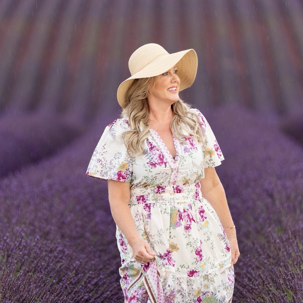 Meet your Posher, Tiffany